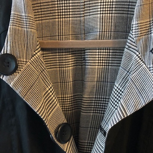 Get Two-in-One! Fully Reversible Knee-Length Coat - Picture 2 of 4